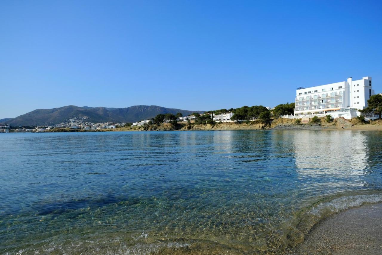 Hotel Grifeu Llança Exterior foto